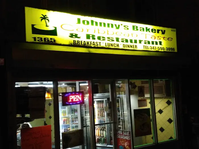 Johnny's Caribbean Bakery & Resturant Picture 2