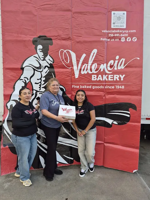 Valencia Bakery Picture 6