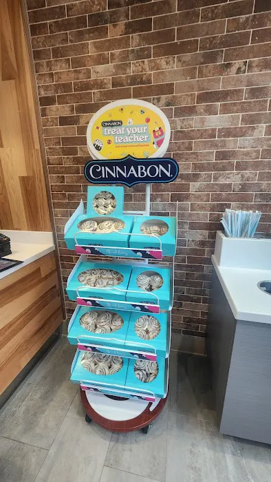 Auntie Anne's Picture 4