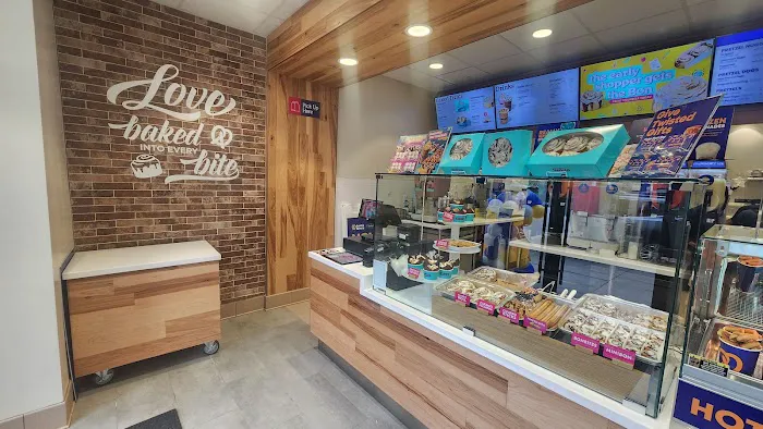 Auntie Anne's Picture 8