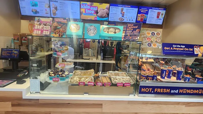 Auntie Anne's Picture 2