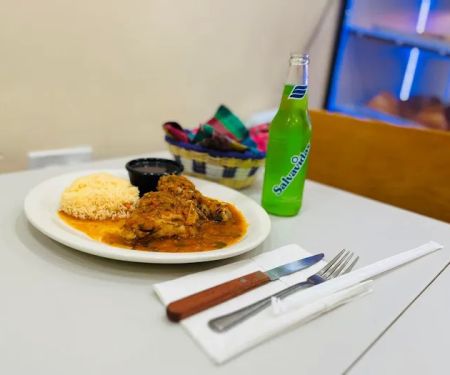 Guatelinda Restaurante y Panaderia