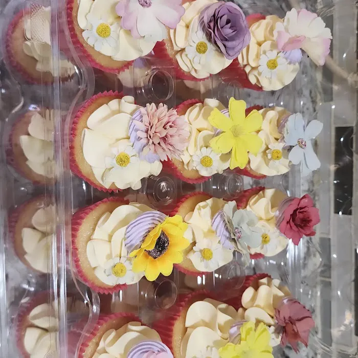 Sweet Dreams Q.F. Cake's Picture 3