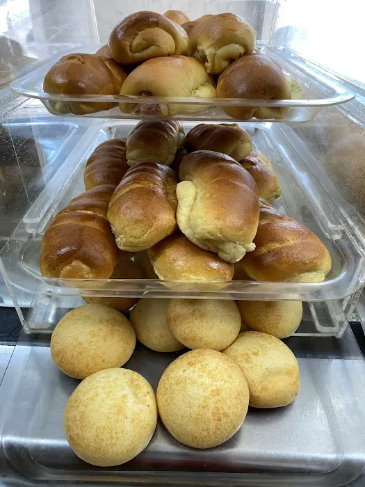 Jacqueline's Bakery Picture 8