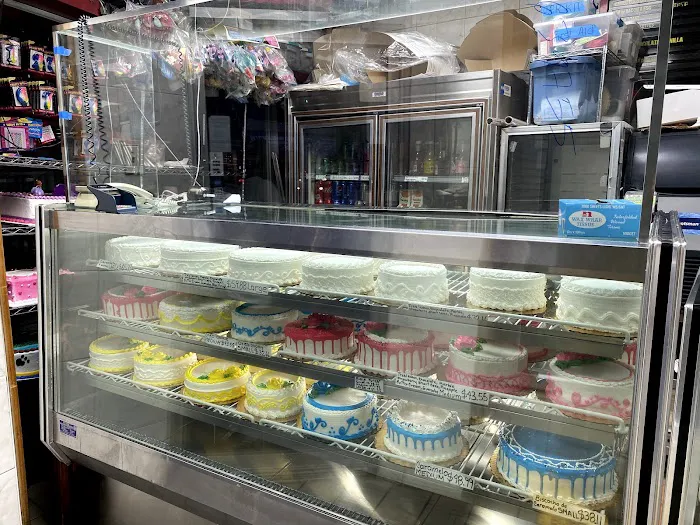 Jacqueline's Bakery Picture 7