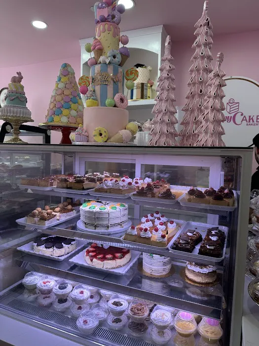 HAPPY CAKE BAKERY Picture 3