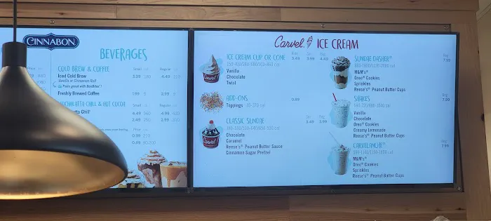 Auntie Anne's/Cinnabon/Carvel Picture 6