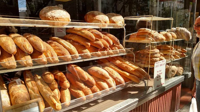 Addeo & Sons Bakery Picture 6