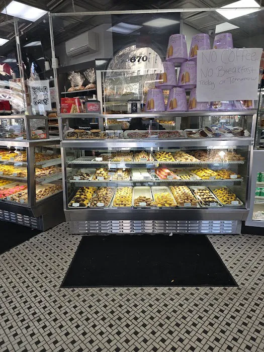 Artuso Pastry Shop Picture 6