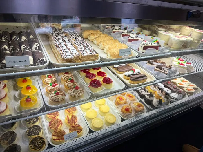 Artuso Pastry Shop Picture 5