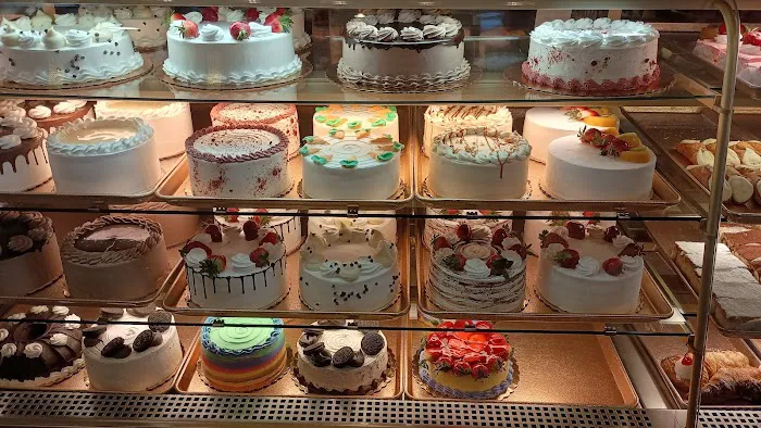 Delillo Pastry Shop Picture 5