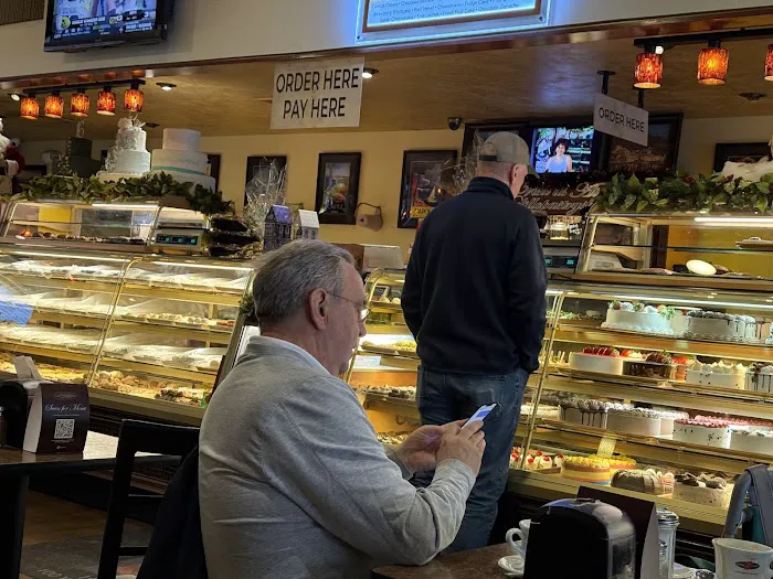 Delillo Pastry Shop Picture 9