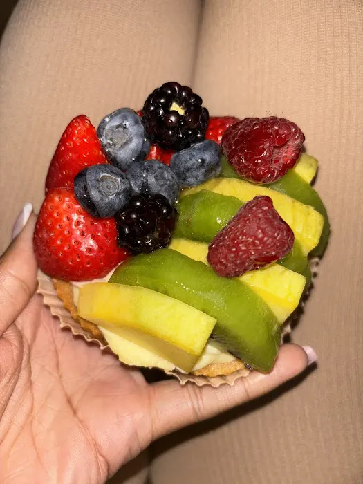 Sunday's Bakery & Juice bar Picture 4