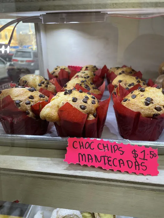 La Diana Bakery Picture 9