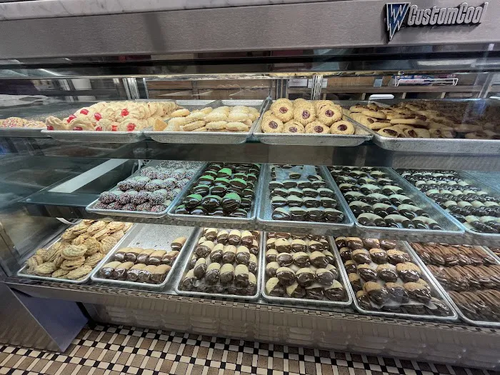 Morris Park Bake Shop Picture 4