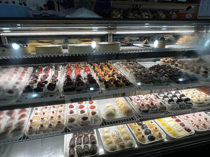 Cestra's Bakery Picture 6