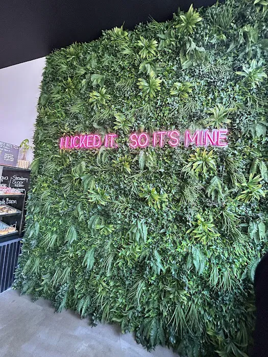 Grounds Donut House Picture 9