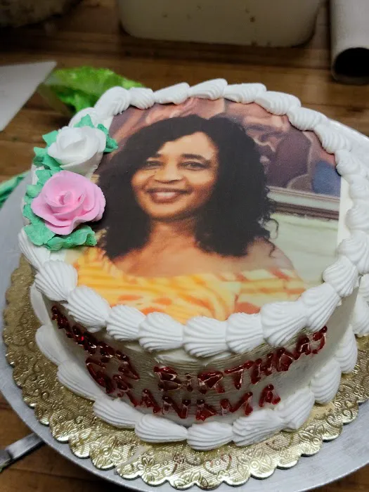 LaSalle Bakery Picture 4