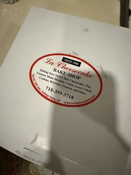 La Cheesecake Bake Shop Picture 2