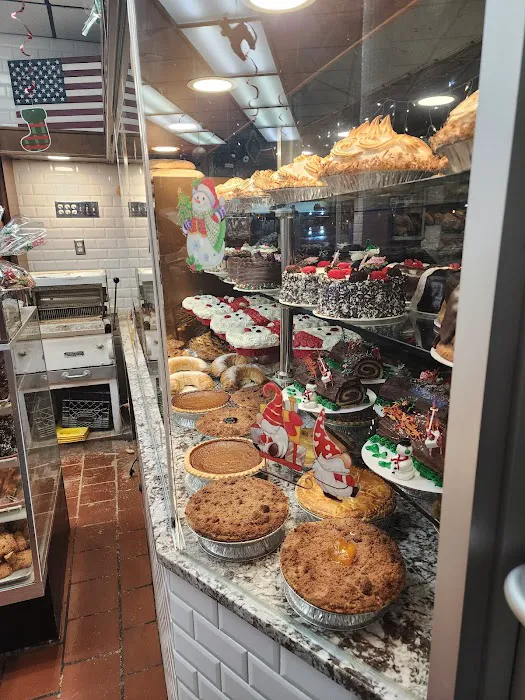 Zeppieri & Sons Italian Bakery Picture 6