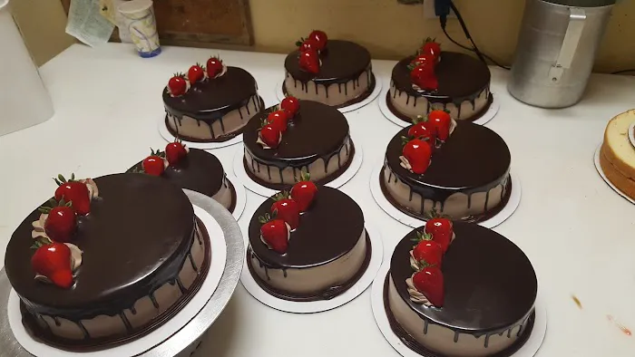 Ana's Bakery & Cafe Picture 1