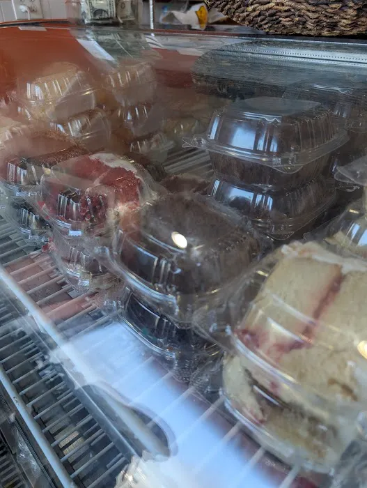 Lloyd's Carrot Cake Picture 6