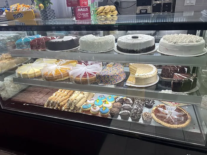 3131 Convenience Cafe Picture 3