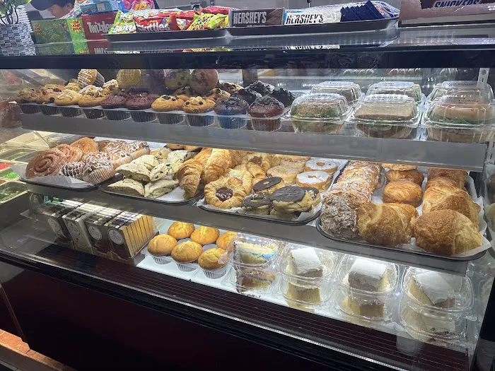 3131 Convenience Cafe Picture 2