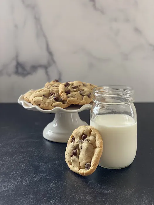 Monie's Sweet Shop LLC Picture 2