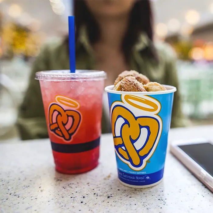 Auntie Anne’s Picture 9