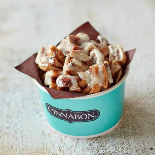 Cinnabon Picture 5