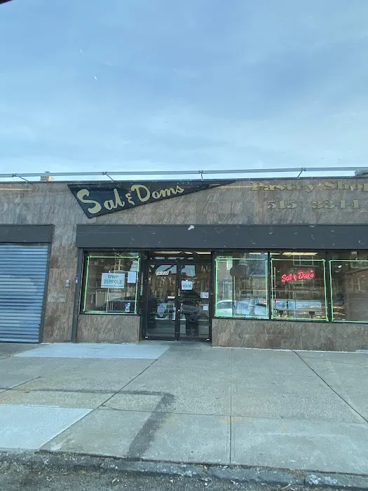 Sal & Dom's Pastry Shop Picture 4