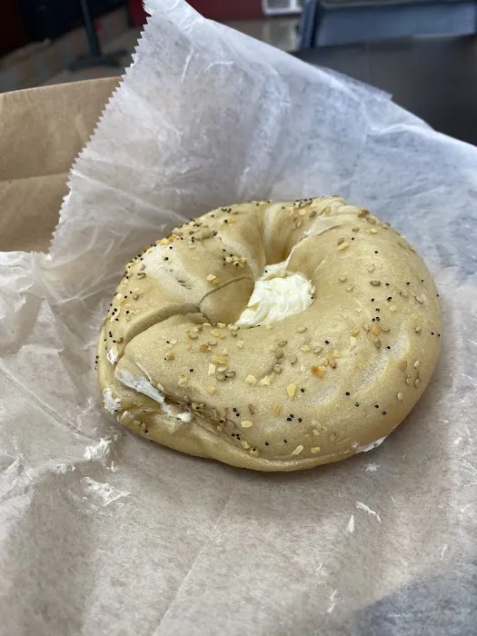 HR Bagel Cafe Picture 4