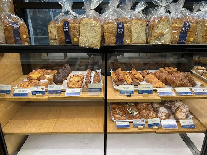 Paris Baguette Picture 1