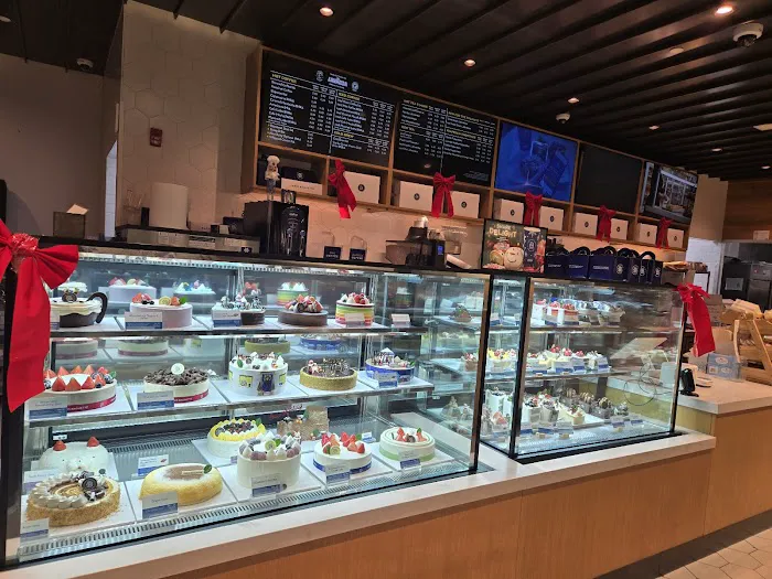 Paris Baguette Picture 2