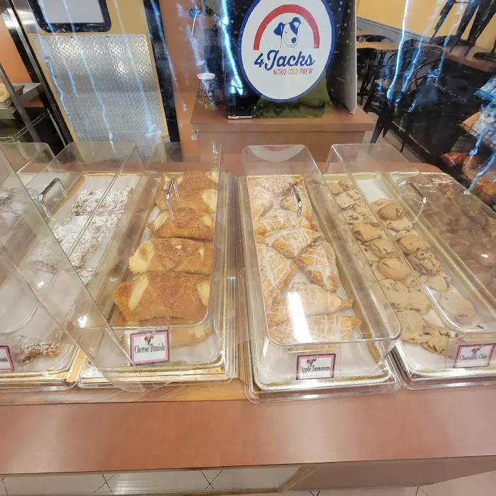 Bagel Club Picture 10