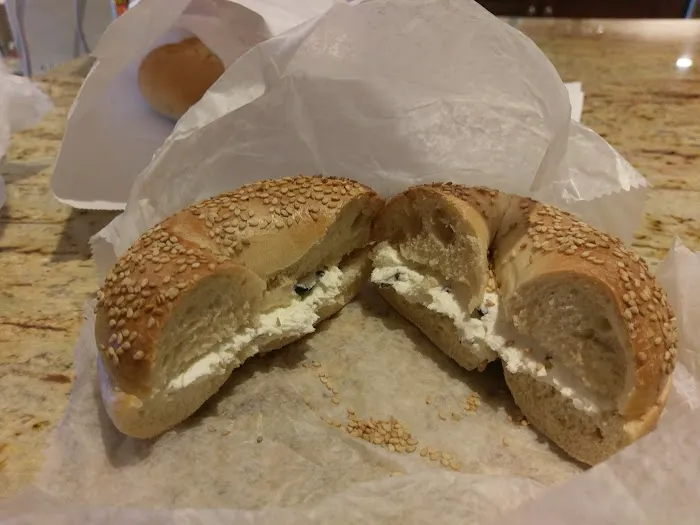 Bagel Club Picture 8