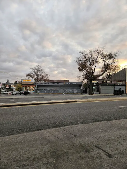 ATM Dunkin Donuts - 2605 Francis Lewis Picture 3