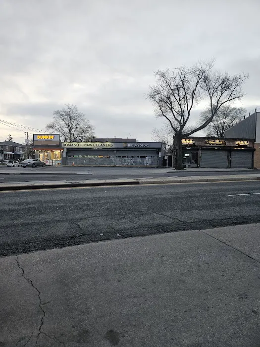 ATM Dunkin Donuts - 2605 Francis Lewis Picture 5