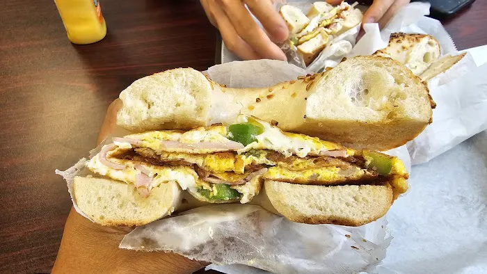 Oh!Bagels Cafe Picture 2