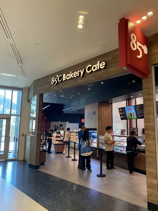 85°C Bakery Cafe - Flushing Picture 7