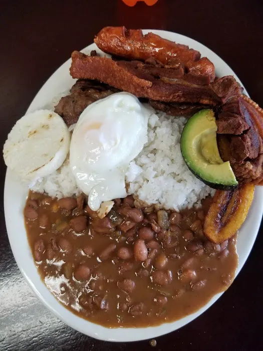 Cafe y Algo Mas Picture 7