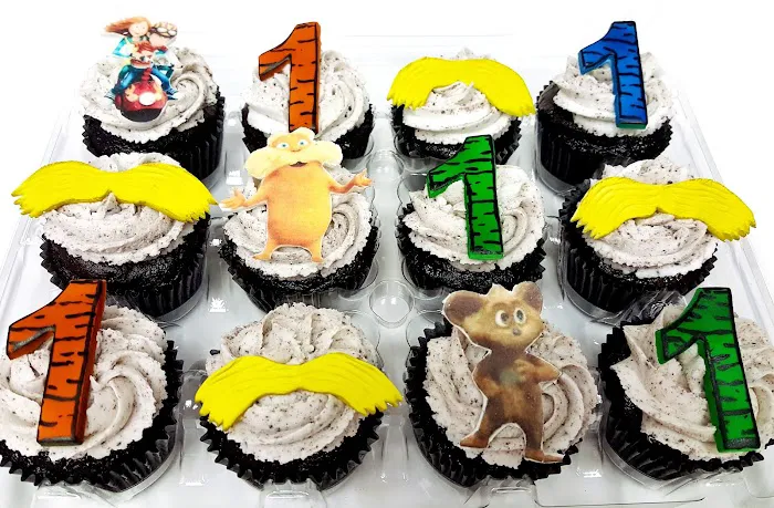 MDV Custom Cakes, llc Picture 6