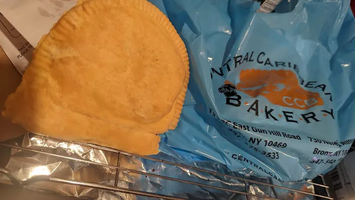 Central Caribbean Bakery & Central Seafood Restaurant Picture 6