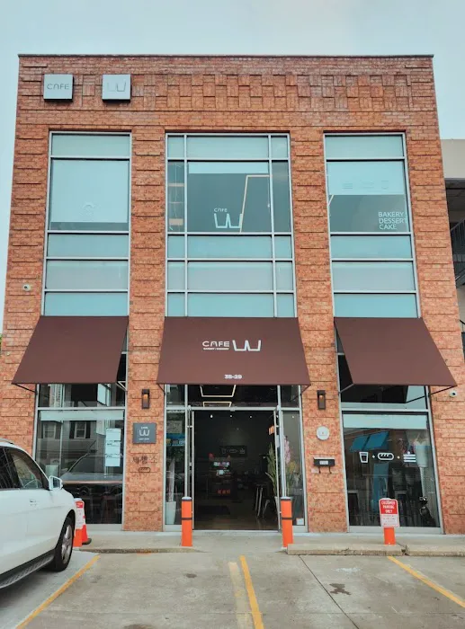 Cafe W & Bakery / Dessert Picture 5