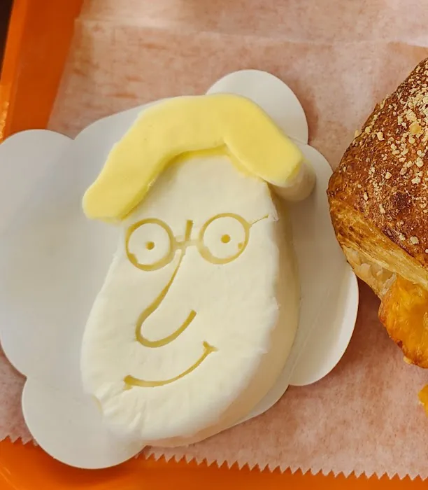 Cafe W & Bakery / Dessert Picture 1