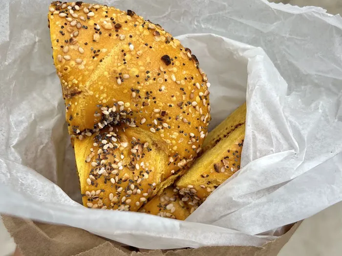 Bayside Bagels and Deli Picture 3