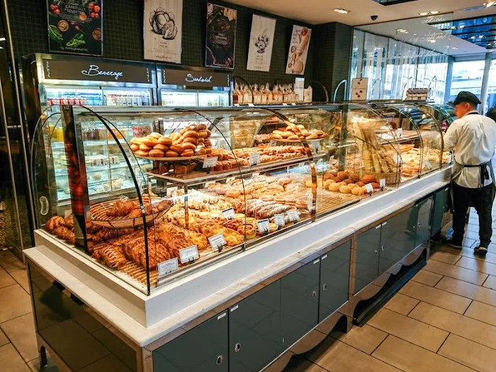 Paris Baguette Picture 2