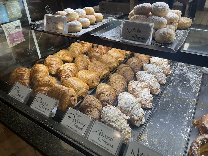 The French Workshop Picture 1