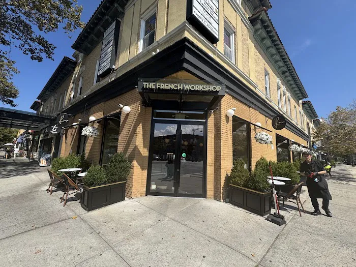 The French Workshop Picture 4